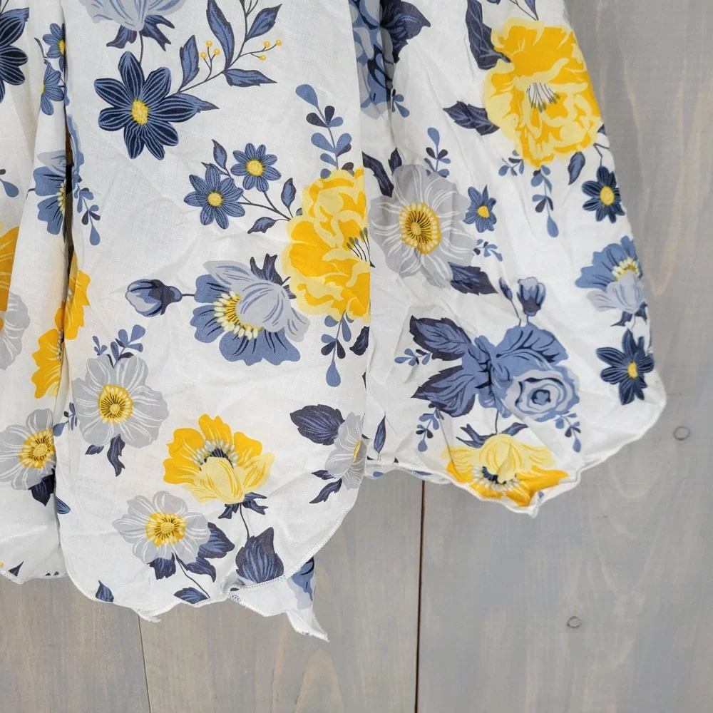 Joie‎ Floral Dress Girls Size 8 White Yellow Blue Hankerchief Hem Smocked